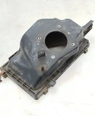 Infiniti FX Air filter box cover 