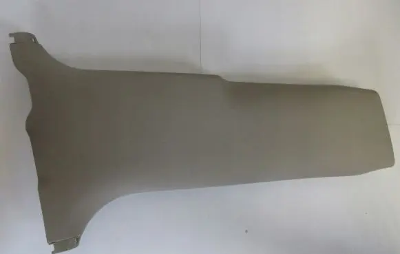 Toyota Avensis T270 (B) pillar trim (bottom)