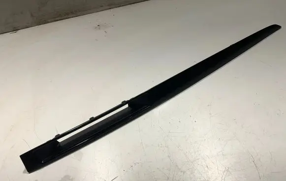 Mazda 3 I Dashboard glove box trim BP4K55256
