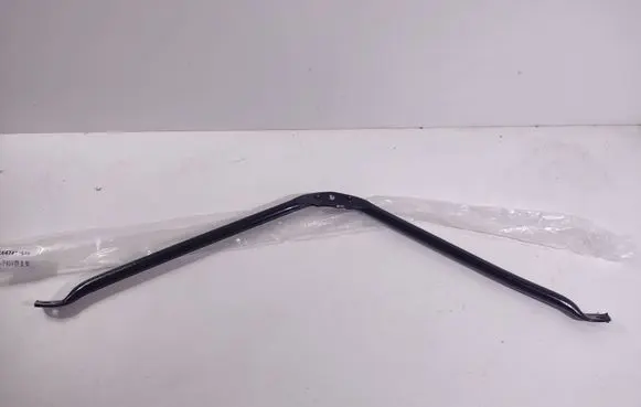 Radiator support slam panel bracket