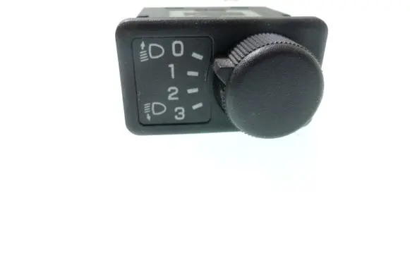 Nissan Almera Tino Headlight level height control switch 369979 D21301