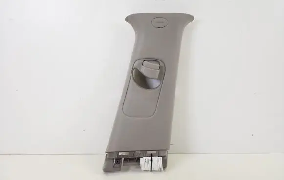KIA Sportage (B) pillar trim (top) 858403U010