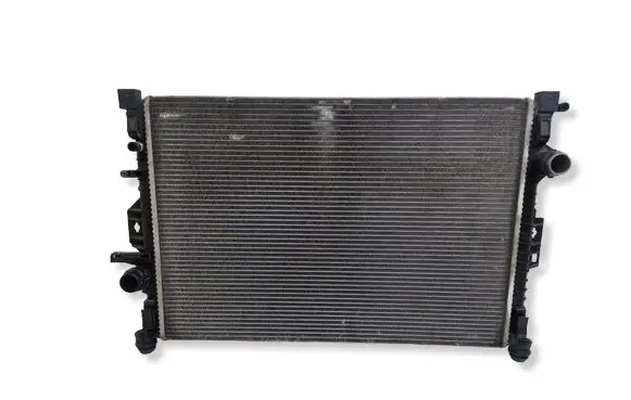 Land Rover Evoque I Coolant radiator 6G918005FD