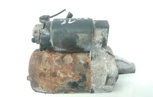 Mitsubishi Carisma Starter motor MD301348 M003T44081