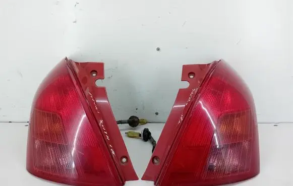 Suzuki Swift I Rear/tail lights set P4476RP4476L