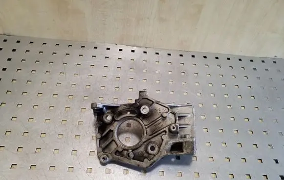 Peugeot 208 I Fuel pump bracket 9685235680