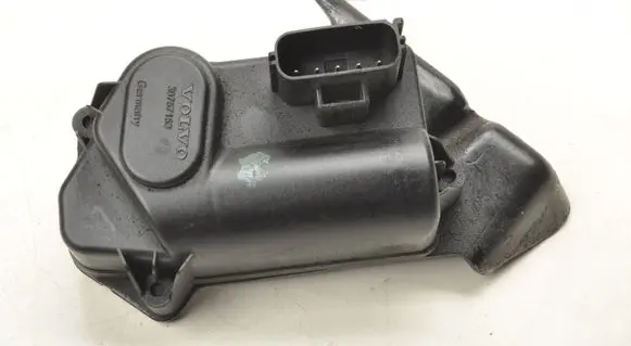 Volvo XC90 Intake manifold valve actuator/motor 30757153