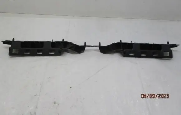 DS Automobiles 7 Crossback Fender mounting bracket 9816814780