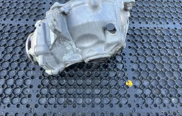 Mercedes-Benz S W221 Front differential 2213307200 13850321