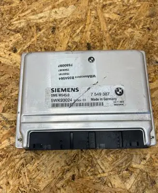 BMW 5 E60 E61 Engine control unit/module 7549387 5WK93024