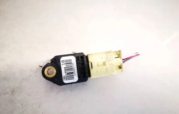 Toyota Verso Airbag deployment crash/impact sensor 8983105020 89831-05020