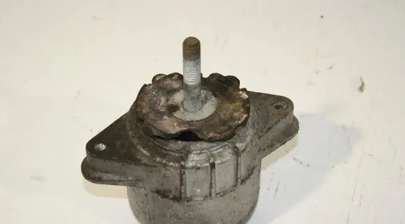 Porsche Panamera (970) Engine mount bracket 94837506003