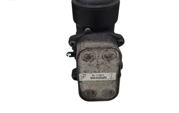 Skoda Octavia Mk2 (1Z) Oil filter mounting bracket 03L117021C 03L115389C