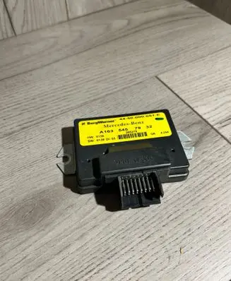 Mercedes-Benz ML W163 Transfer box differential control unit 4450000051E