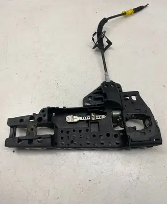 Audi A4 S4 B8 8K Front door exterior handle/bracket 8T02837886A 8T02837886