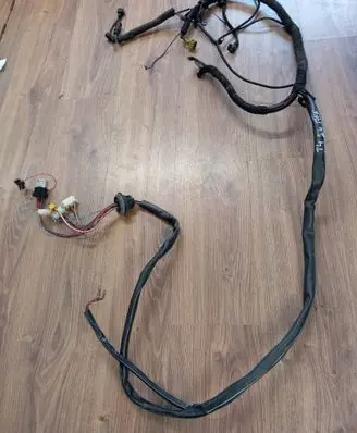 Volkswagen Transporter - Caravelle T4 Engine installation wiring loom 