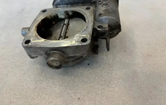 Mercedes-Benz E W211 Throttle valve A1121410125 0280750019 1121410125