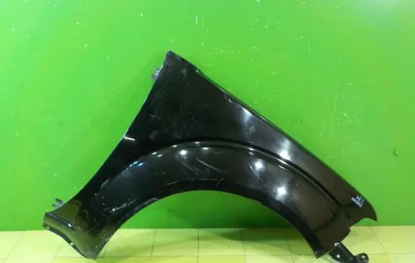 Nissan Navara D40 Fender PRZOD PRAWY