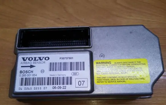 Volvo XC90 Airbag control unit/module P30737501