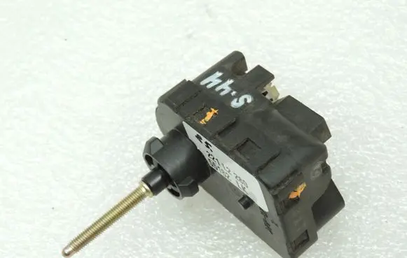 Suzuki Liana Headlight level adjustment motor 3512054G30