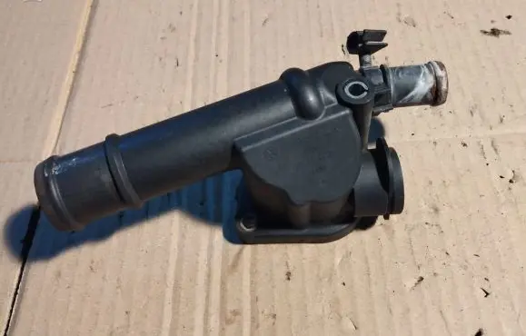 Dodge Journey Engine coolant pipe/hose 03G121132B