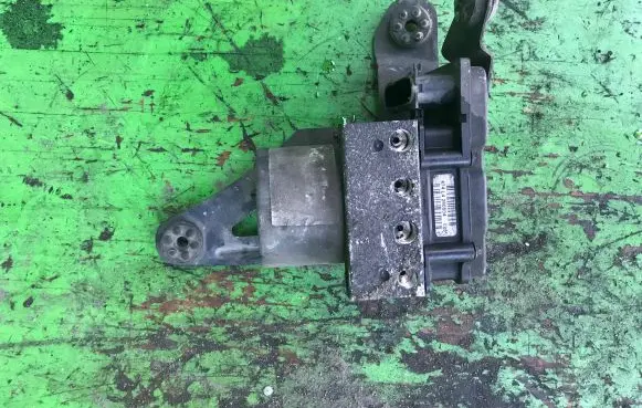 Renault Scenic II - Grand scenic II ABS Pump 474L4