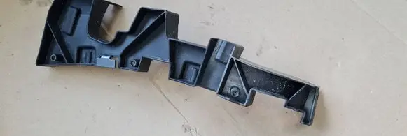 Audi Q5 SQ5 Front bumper mounting bracket 80A807278