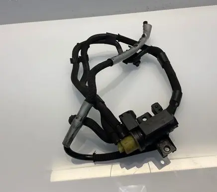 Mercedes-Benz B W246 W242 Turbo solenoid valve 8200790180 14T044 70181405