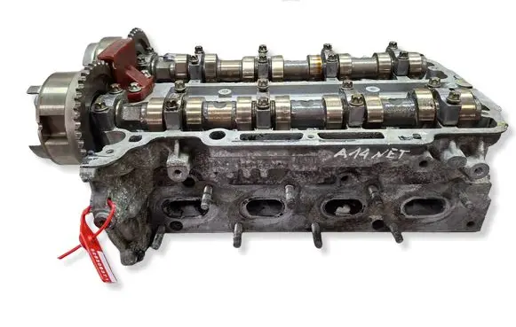 Opel Astra J Engine head S26309371 55565291
