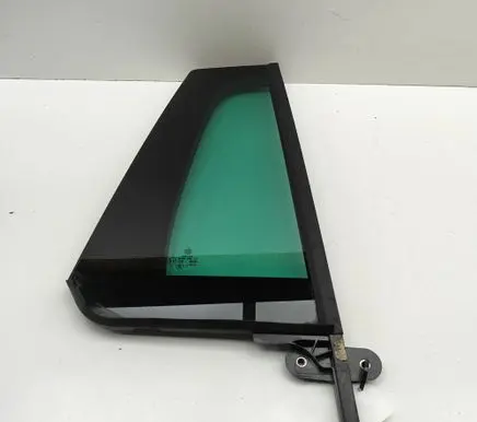 Volkswagen Tiguan Rear vent window glass 5NA845214