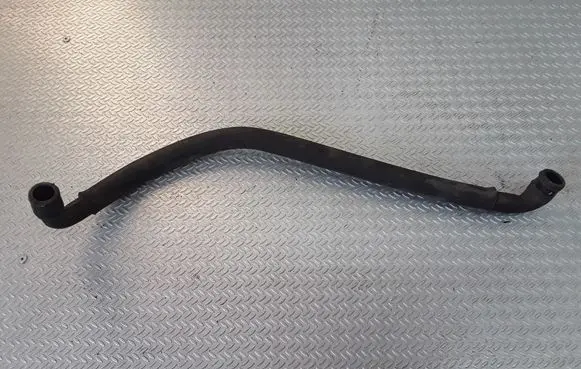 Volvo S40, V40 Breather hose/pipe 
