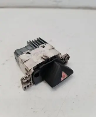 Ford Focus Hazard light switch 280599