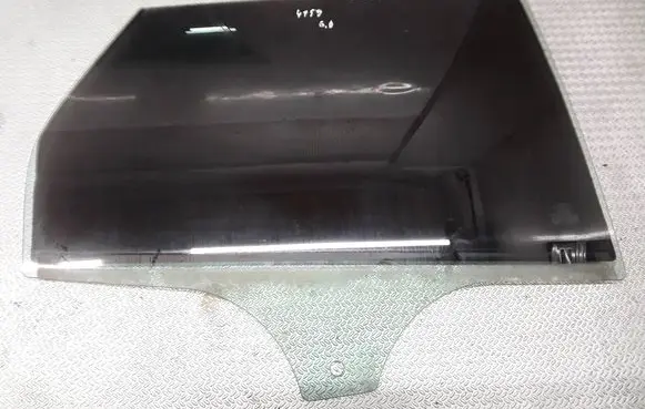 Ford Focus Rear door window glass