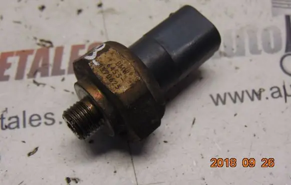 Air conditioning (A/C) pressure sensor