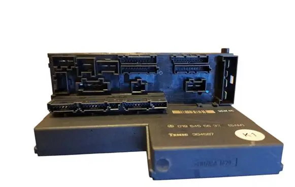 Mercedes-Benz E W210 Comfort/convenience module 0195455632