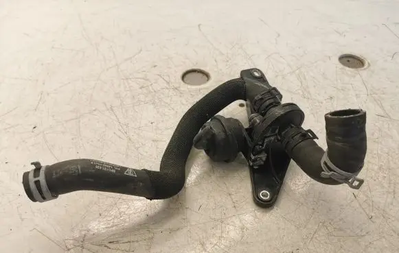 Porsche 911 991 Engine coolant pipe/hose 9P1121313
