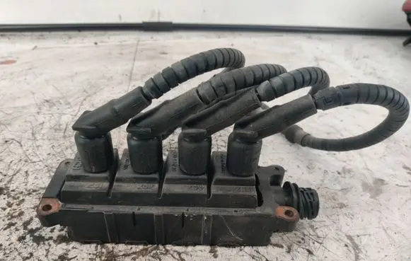 BMW Z3 E36 High voltage ignition coil 12131247281