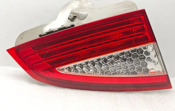 Ford Mondeo MK IV Tailgate rear/tail lights 7S7113A603B