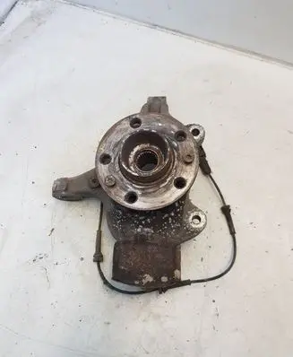 Renault Laguna III Front wheel hub