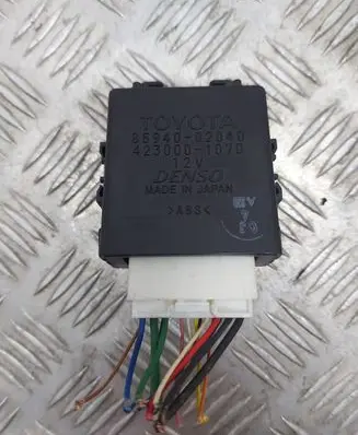 Toyota Auris 150 Window wiper relay 8594002040