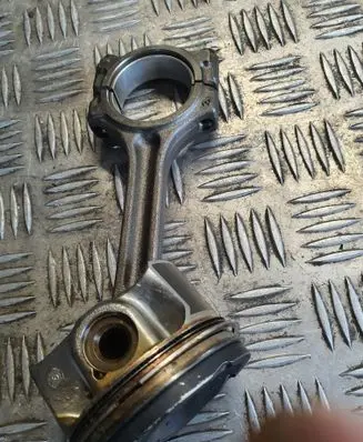 Nissan Qashqai Piston 