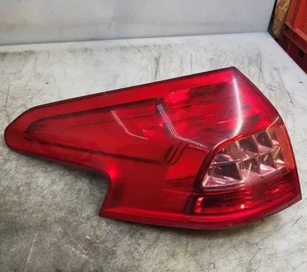 Citroen C5 Rear/tail lights VP8X8X13405AX