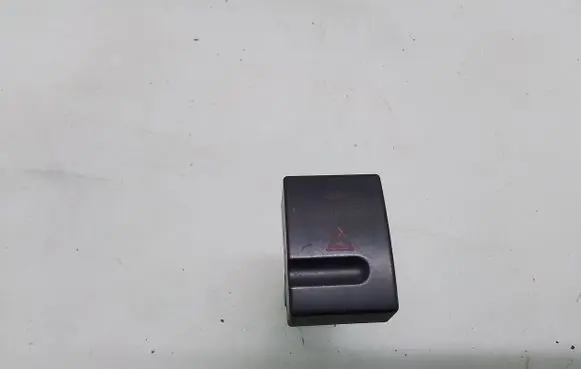 Peugeot 406 Hazard light switch