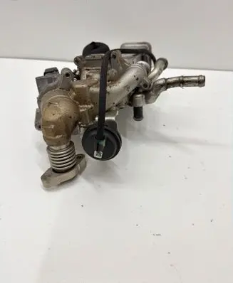 BMW 5 F10 F11 EGR valve cooler 7822346 1171 R20281