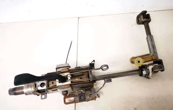 Seat Ibiza III (6L) Steering wheel axle 301340449