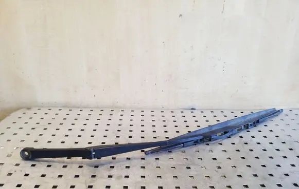Volkswagen Transporter - Caravelle T4 Front wiper blade arm 701955409A