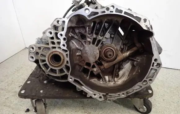 Honda Civic Manual 5 speed gearbox 46940S6