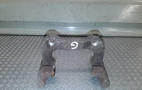Renault Clio III Brake caliper pad carrier rear 