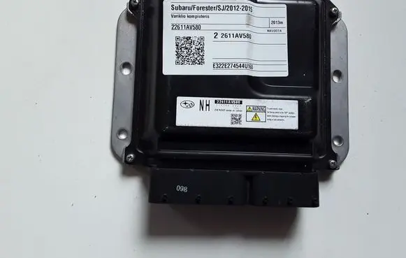 Subaru Forester SJ Engine control unit/module 22611AV580