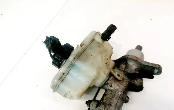 Skoda Octavia Mk2 (1Z) Master brake cylinder 1K1611301C 03.3508-8632.1